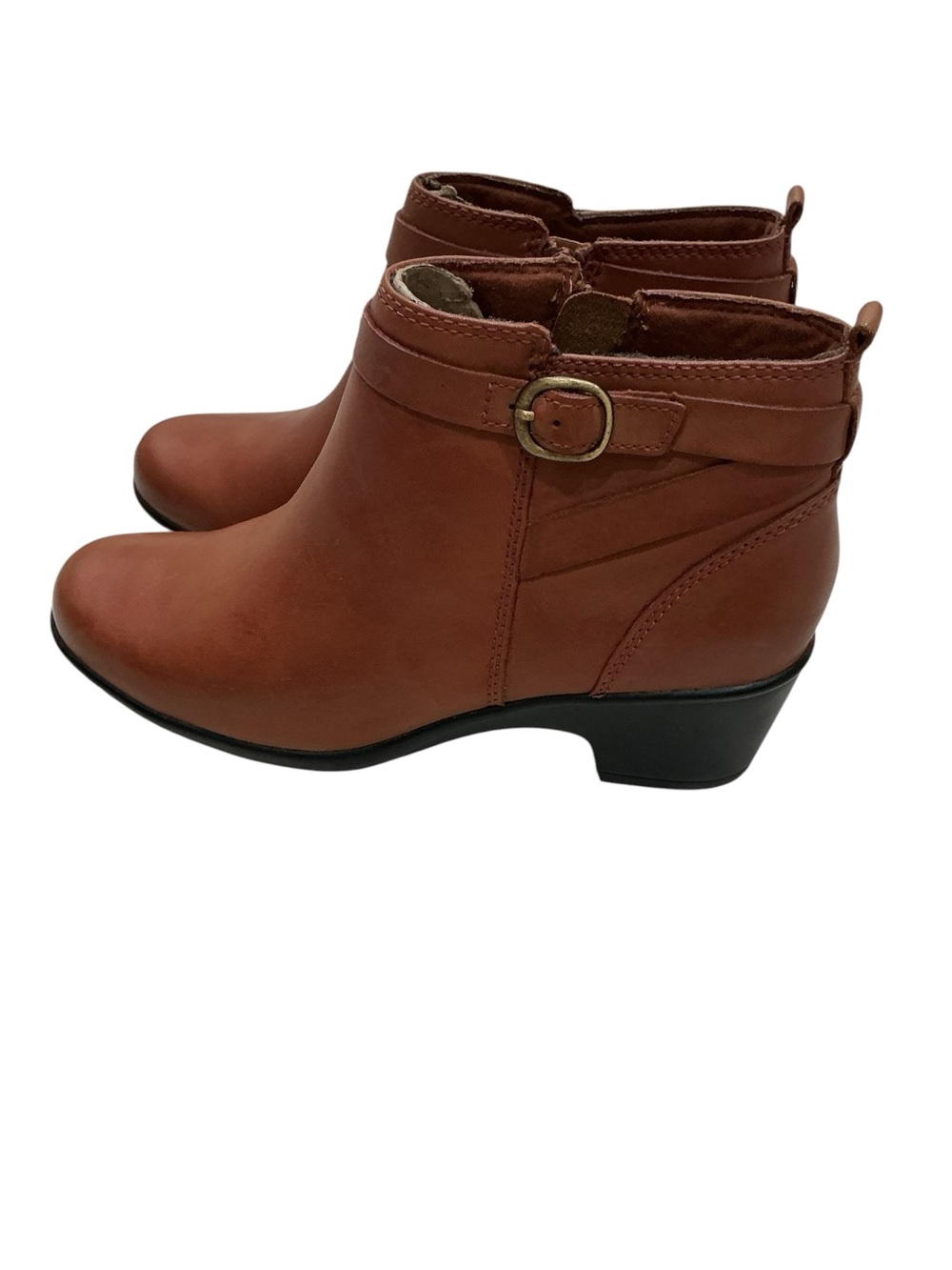 NWOB Clarks Malia Hawthorn Tan Leather Ankle Booties Side Zip Buckle Women’s 7M - Picture 3 of 11
